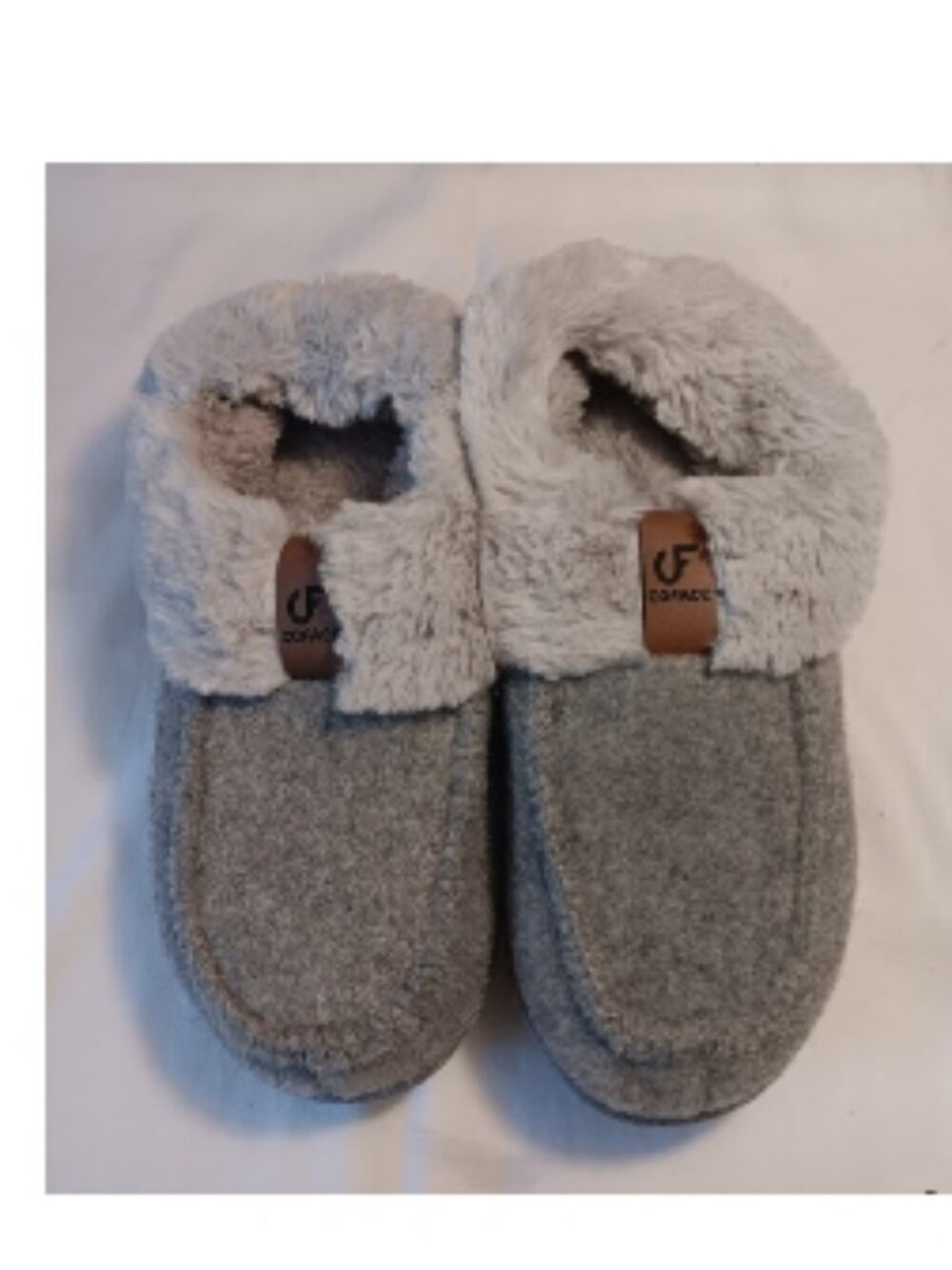 Coface gray size EU 39 Womans US size 8 slipper.